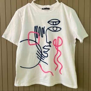 Zara Abstract Face Yarn T-shirt